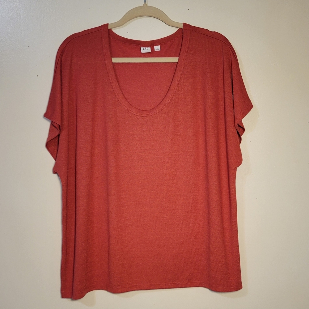 Gap (Women's L) Coral Relaxed Boxy Tight-Knit Short Sleeve Scoop-neck T-Shirt